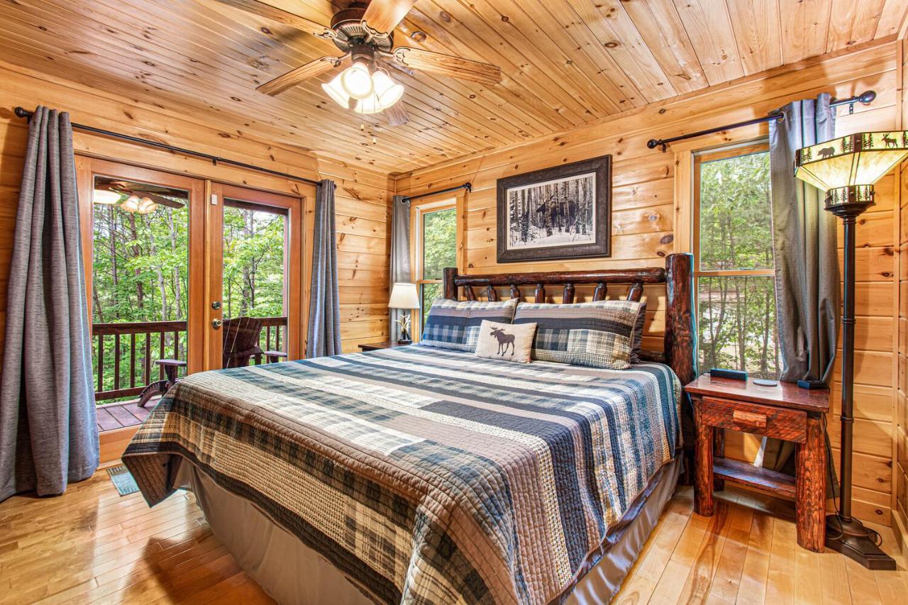 Incredible Views! - Pet Friendly - Aska Adventure Area - Bearfoot Bungalow Блу Ридж Екстериор снимка