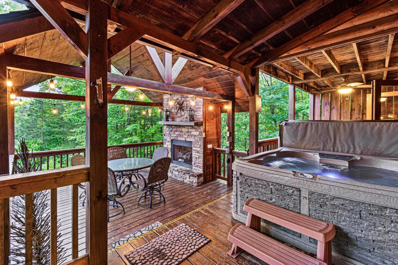Incredible Views! - Pet Friendly - Aska Adventure Area - Bearfoot Bungalow Блу Ридж Екстериор снимка